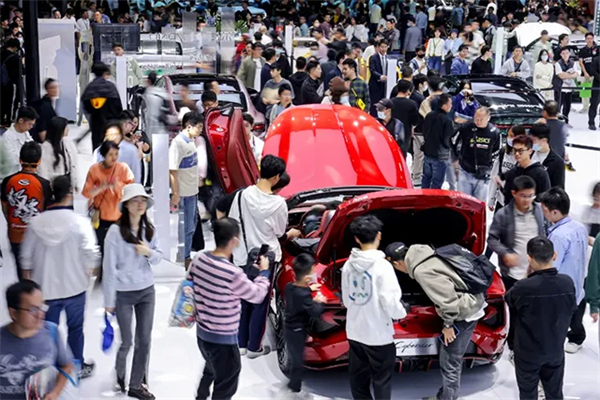 專訪賈健旭：以“新范式”破局，重構中國汽車新坐標