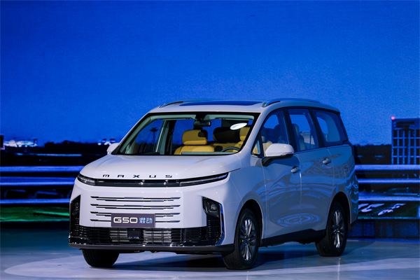 大空間、更省錢、長(zhǎng)續(xù)航，“國(guó)民家用MPV”上汽大通G50混動(dòng)MPV開啟預(yù)售，滿足家庭用車、旅游出行等全需求！