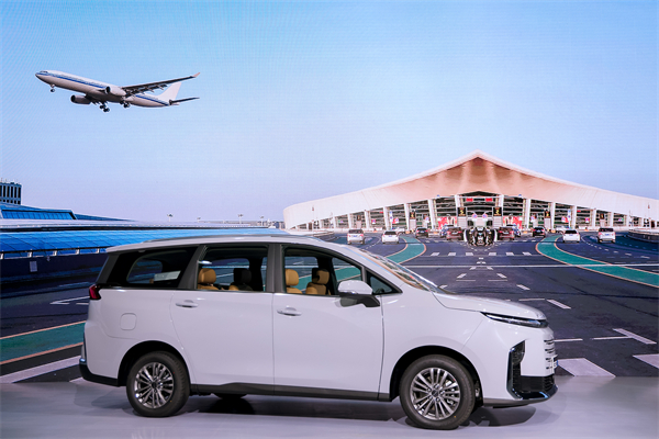 大空間、更省錢、長(zhǎng)續(xù)航，“國(guó)民家用MPV”上汽大通G50混動(dòng)MPV開啟預(yù)售，滿足家庭用車、旅游出行等全需求！